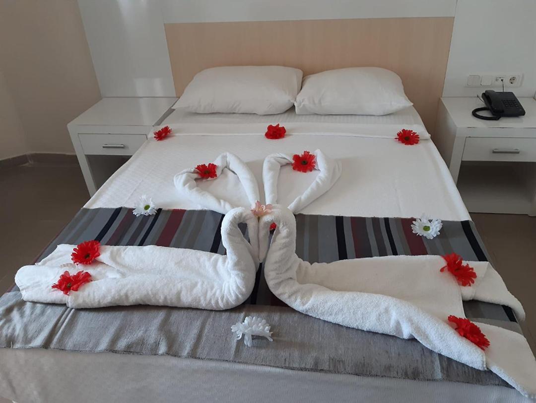 Medıterranean Breeze Hotel Payallar Buitenkant foto